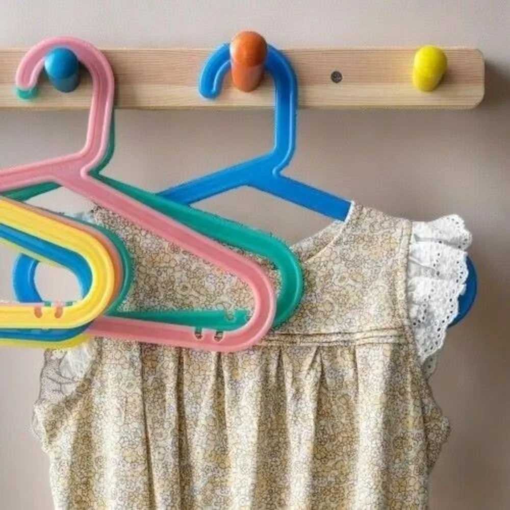 Colorful IKEA BAGIS Kids Hangers – 8-Piece Set for Toddler & Baby‎ Clothes